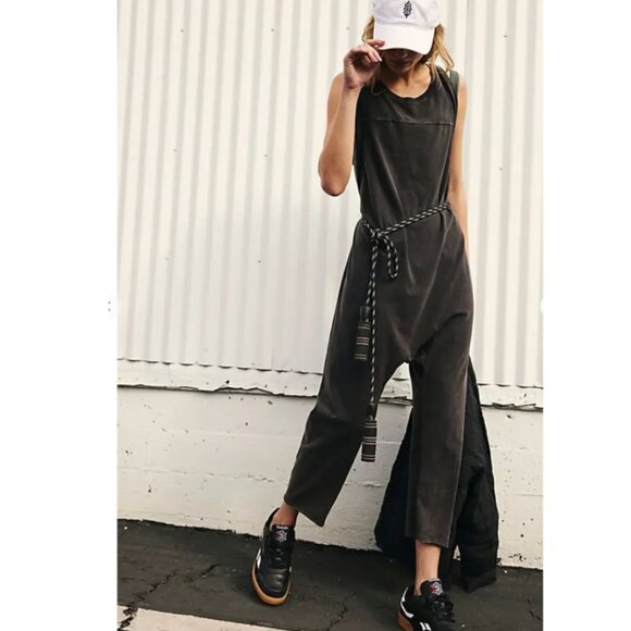Free People Hot Shot Onesie Twisted in Washed Black 🖤 Factory Sealed - Picture 2 of 9